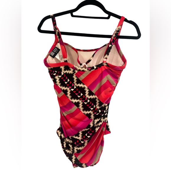 Coco Reef Sunset Red Ruched One Piece Swimsuit with Geometric Design - Picture 2 of 9